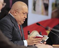 Sahte Chavez fotoğrafı baskıyı durdurdu