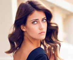 Ünlü mankene hırsız şoku