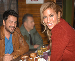 Evli, mutlu, huzurlu