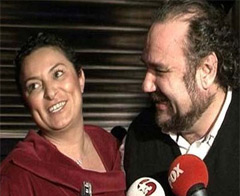 Hakan Aysev tek celsede boşandı