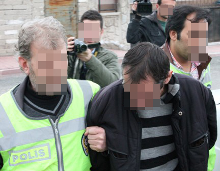 ‘İşe gireceğim’ diye gittiği 5 iş yerini soydu