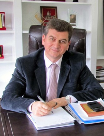 İlaç kullanmayı bilmiyoruz