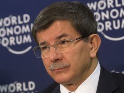 Bakan Davutoğlu: Ayrı bir Kürt devleti ihtimali yok