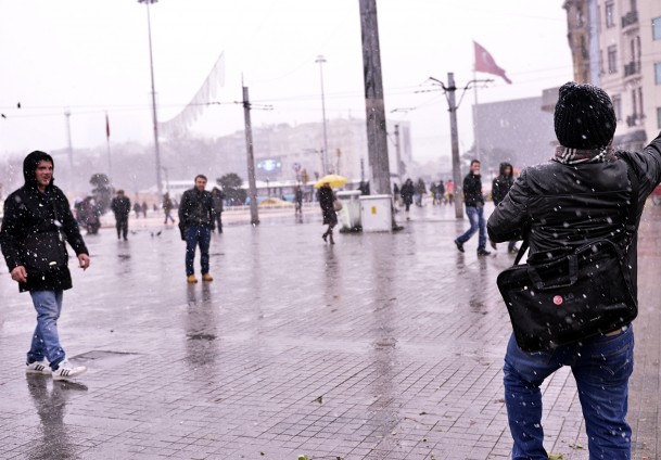 Tarlabaşı çıkışı 15 Şubat'a kadar kapalı