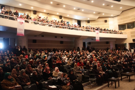 Hz. Hatice’yi kendimize ‘rol-model’ seçmeliyiz
