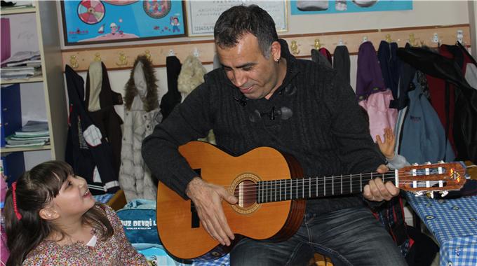 Haluk Levent duygusal anlar yaşadı