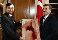 Büyükelçilerden Akyürek'e Ziyaret