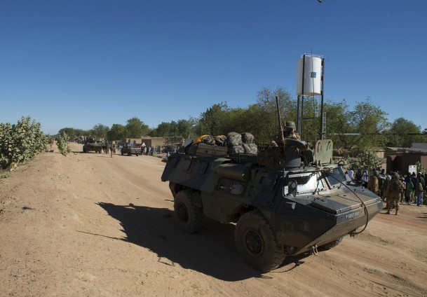Afrika Birliği, Mali'ye asker konuşlandıracak