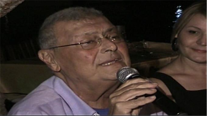 Ferdi Özbeğen yoğun bakımda