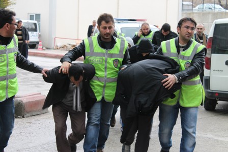 Konya'da 5 hırsızlık zanlısı tutuklandı