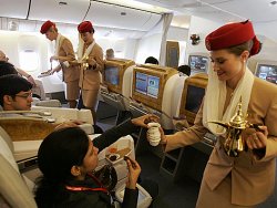 Komşuda gençler yurttan kaçıyor