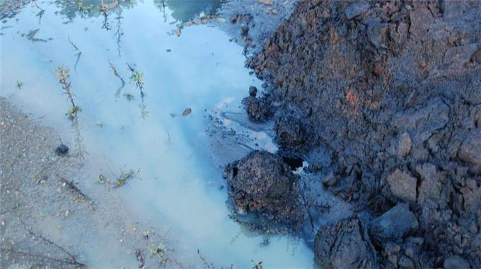 Antalya'da köylüleri korkutan sıvı