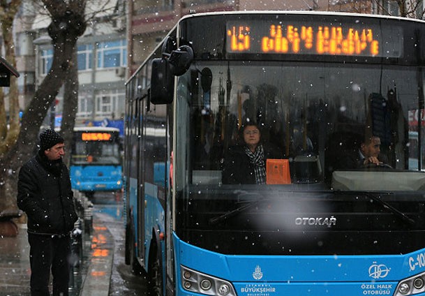Ücretsiz seyahatte standart