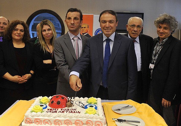 Yeni yüzüyle 1 yıl geride kaldı