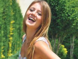 Gizem Karaca'nın başına gelmeyen kalmadı
