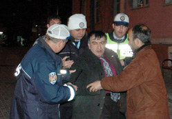 Alkollü sürücü, polisi uğraştırdı