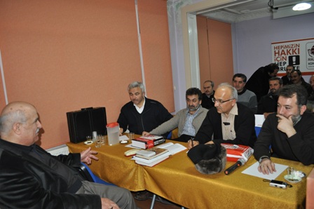 Faiz adaletsizliklere yol açıyor