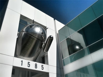 Google Android yeni rengiyle karşınızda