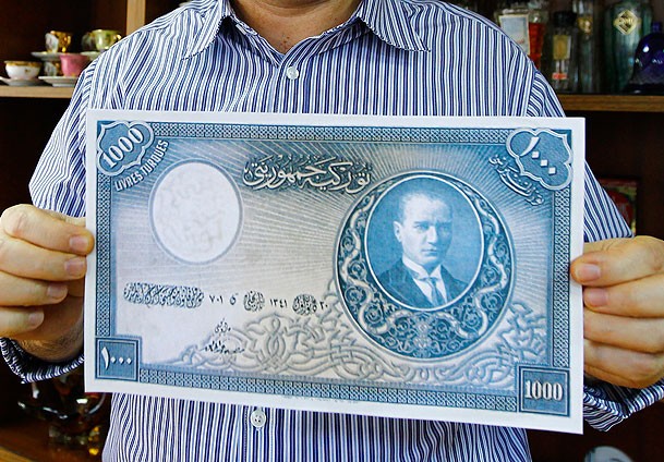 Bu banknot 500 bin lira değerinde