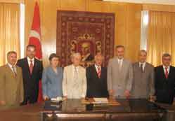 Emekli eğitimciden eğitime destek