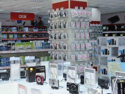 Teknoloji alışverişlerimizde yakın çevremize danışıyoruz