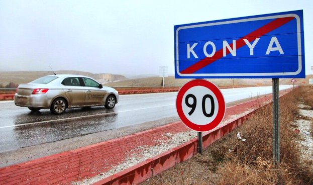 Peugeot 301 Konya’dan geçti