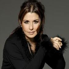 Nilüfer'den dönüş albümü