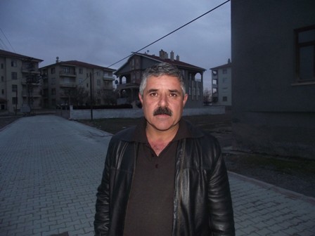Kulu'da öğretmenin otomobilini çaldılar
