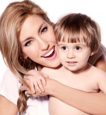 Ünlü isimlerden Kalbim Seninle projesi