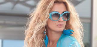 Tuğba Özay'dan Demet Akalın'a övgü dolu sözler