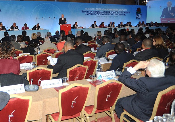 Sosyalist Enternasyonal'de Suriye çatlağı