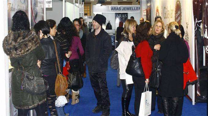 Outlet mücevher çılgınlığı başladı