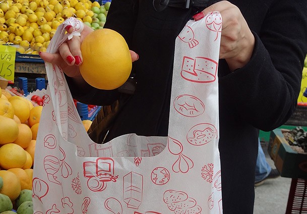 Bakanlık naylon poşete savaş açtı