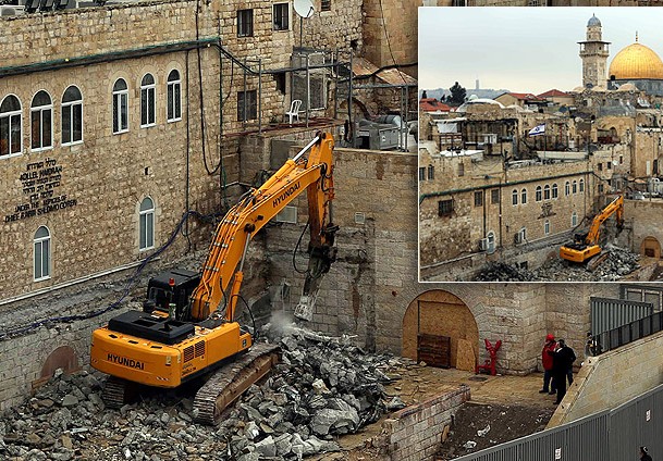Yıkım Osmanlı eserlerine uzandı