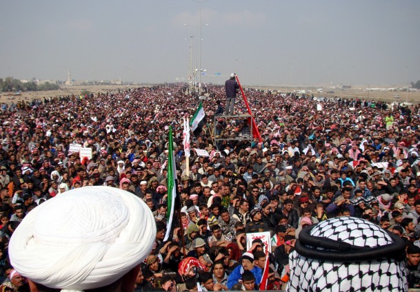 Maliki'nin bürosuna silahlı saldırı