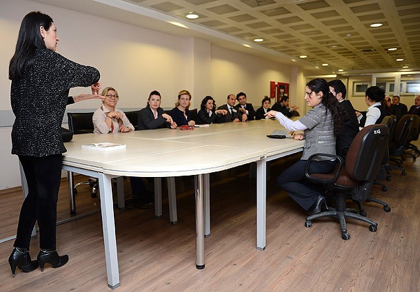 Meclis engelleri kaldırıyor