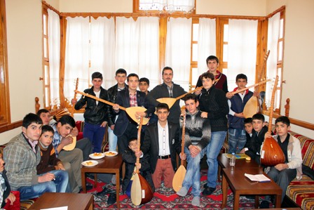 Sille Kültür Evi'nde Türk Sanat Müziği eğitim devam ediyor