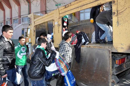 ''Kış Geldi... Suriye İçin Bir Ekmek, Bir Battaniye'' kampanyası