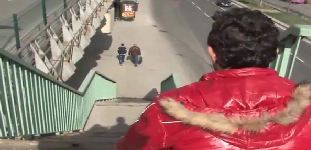 Engelli üst geçidin girişi var çıkışı yok