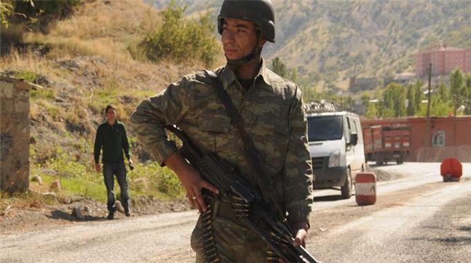 Irak sınırında askeri hareketlilik