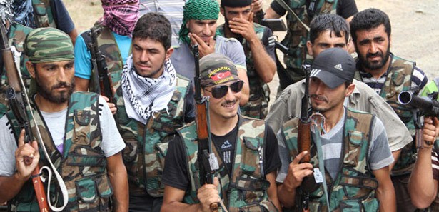 Suriye'de Esed'e darbe üstüne darbe