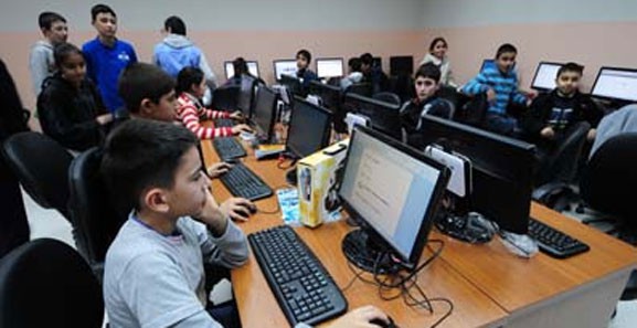 Bağcılar Belediyesi'nden kimsesiz çocuklara jest