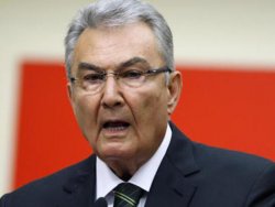 Deniz Baykal CHP'yi kurtarmak için devrede