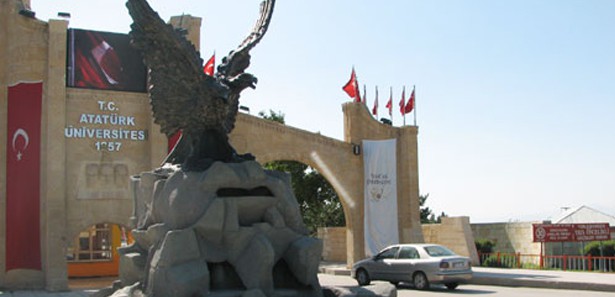Toplumsal olayları sanata yansıttılar