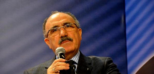 Beşir Atalay: Çok soru işaretleri var