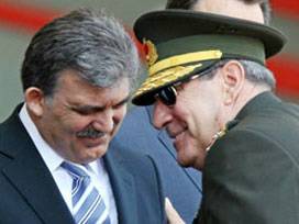 Büyükanıt Köşk'e çıkıyor