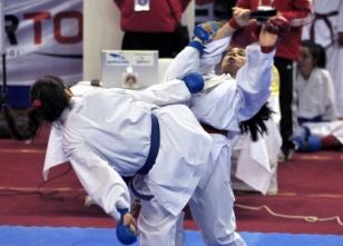 Suat Kılıç'tan Konya'daki karate müsabakasına tepki