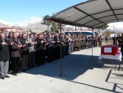 Diyarbakır'da üsteğmenin sır intiharı