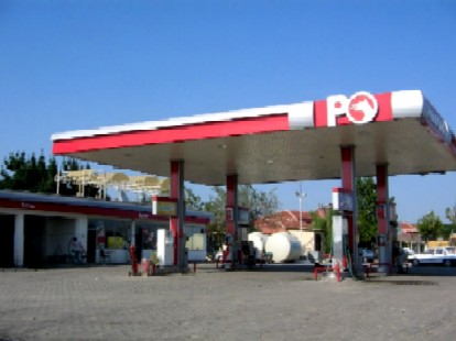 Akaryakıt istasyonunda silahlı soygun