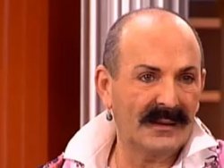 İpekçi: Kıyafetler THY'nin değil Dilek Hanif'in zevki